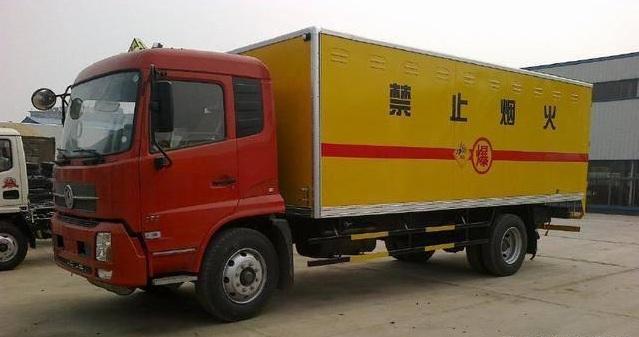 这10种交通违法行为，抓到一次性扣12分