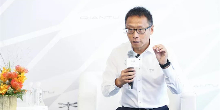 陆群：前途bsports必一体育依靠高端跑车来树立品牌