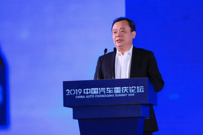 王侠：bsports必一体育市场下滑 最坏的时代依旧有最好的机会