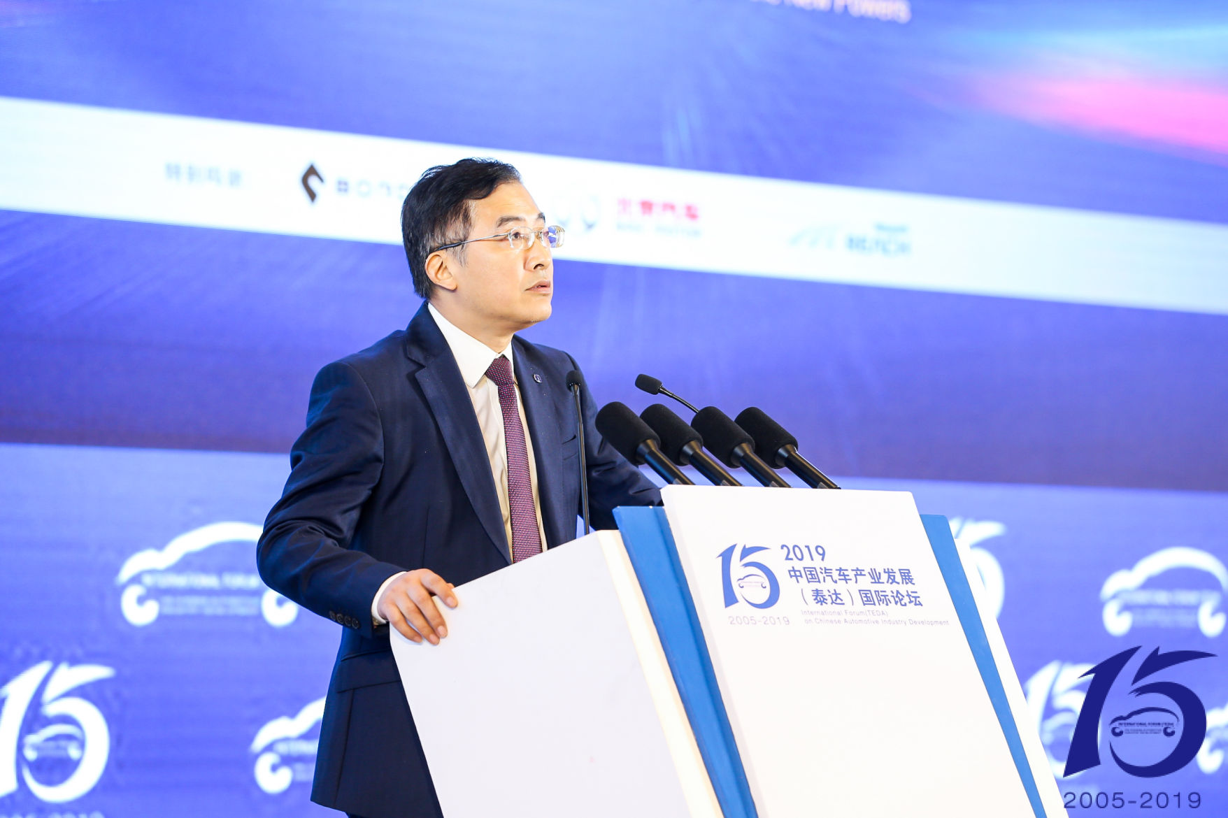 刘波：bsports必一体育产业淘汰期，要着力提升产品力和品牌力