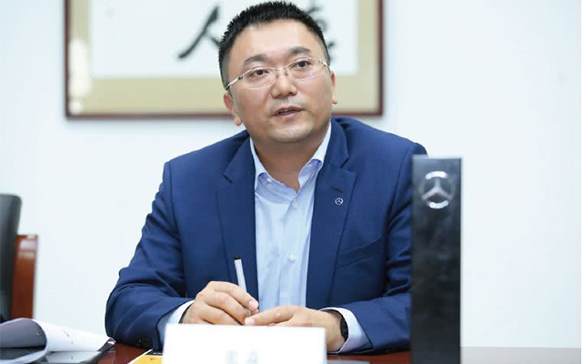 张焱：奔驰电动化，让客户放心作为第一要务