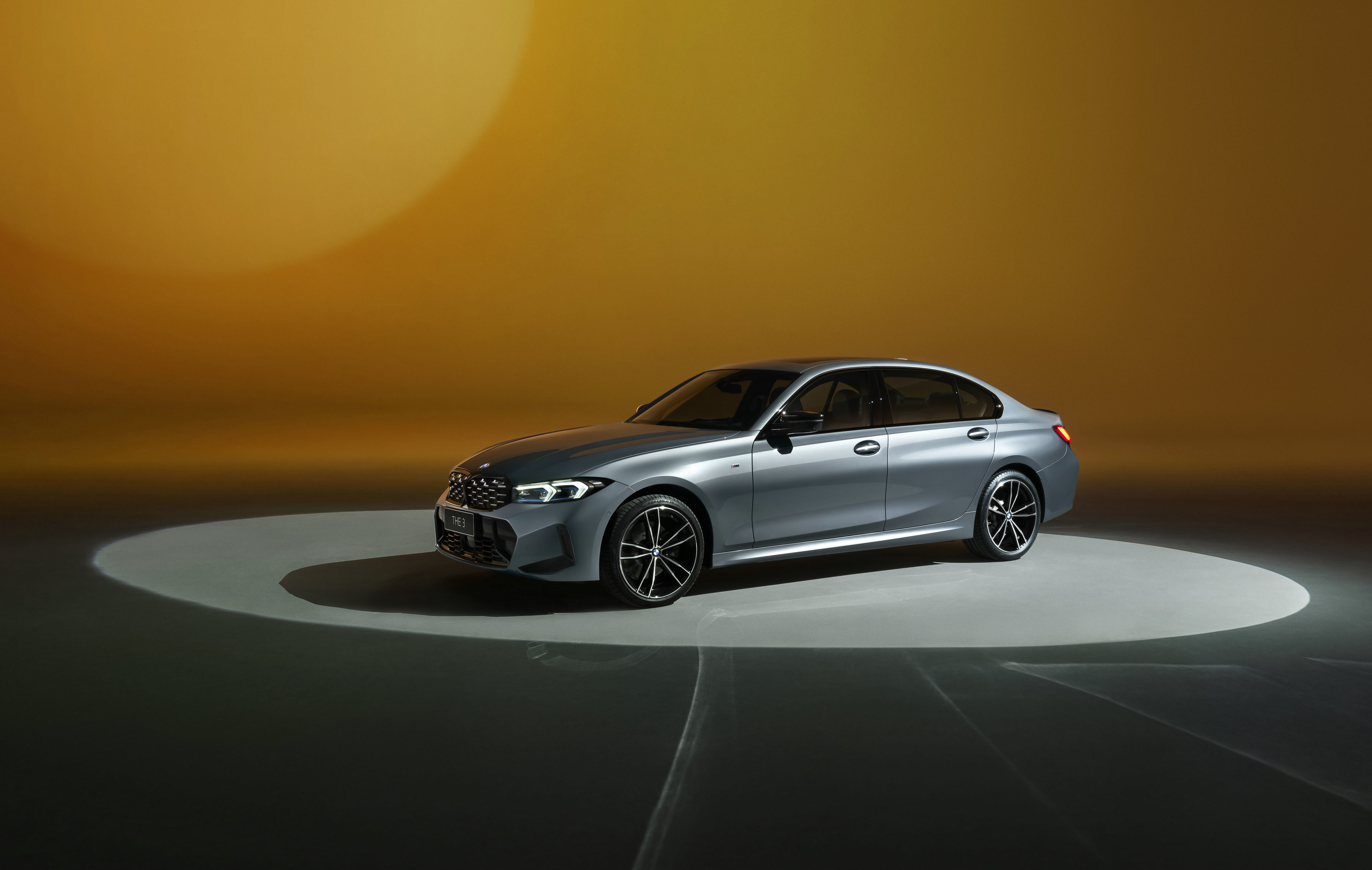 M车型双箭齐发，新BMW 3系焕新上市