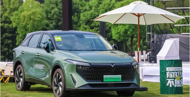 启辰VX6全系焕新登场，百变床车“有容乃大“