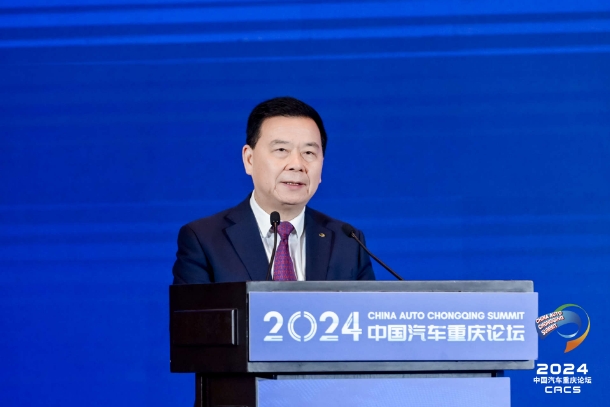 曾庆洪：长期主义不能靠卷 “油电同权”才是出路
