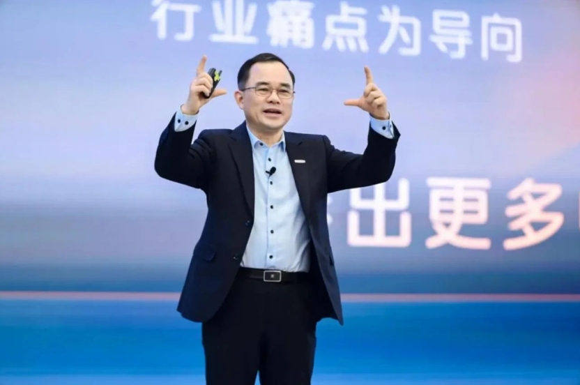 2025年冲刺年销300万辆，长安bsports必一体育底气何在？